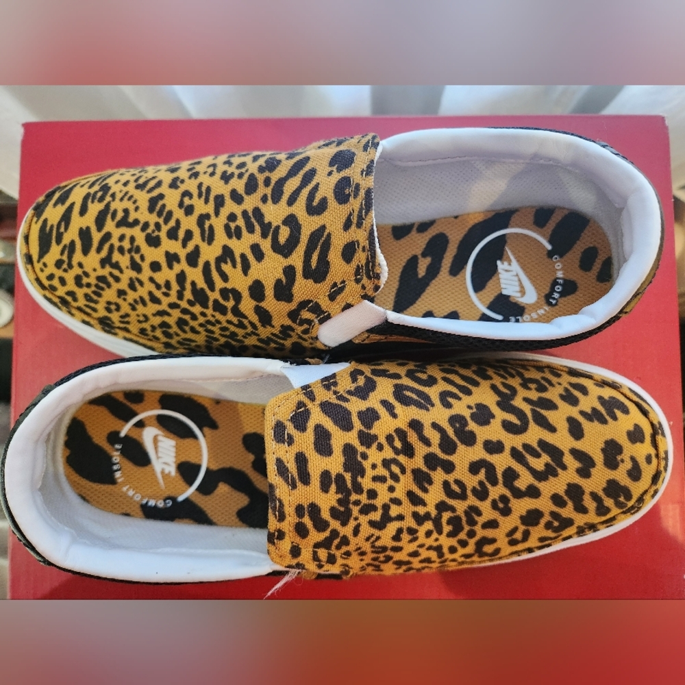NIKE Leopard Print Court Legacy Slip ons.  Women’s size 7.5